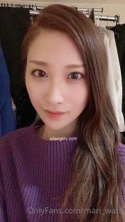 小模边操边拍~摄淫师还准备打桩机给她自爽~